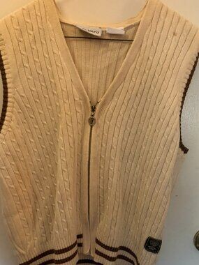 Kathy Ireland Beige Sweater Vest W L
